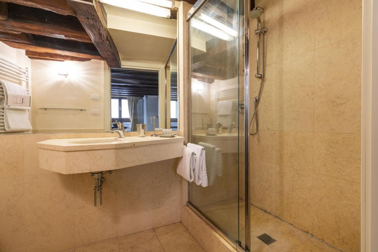Apartamento Gondola Luxury - Campo Santi Filippo E Giacomo By Wonderful Italy Venecia